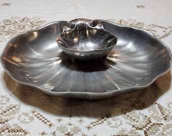 Vintage Wilton Armetal RWP Seashell Scallop Oyster Seafood Serving Dish Chip & Dip Set Hors d'oeuvre Tray 2 Piece Wilton Armetal Serveware