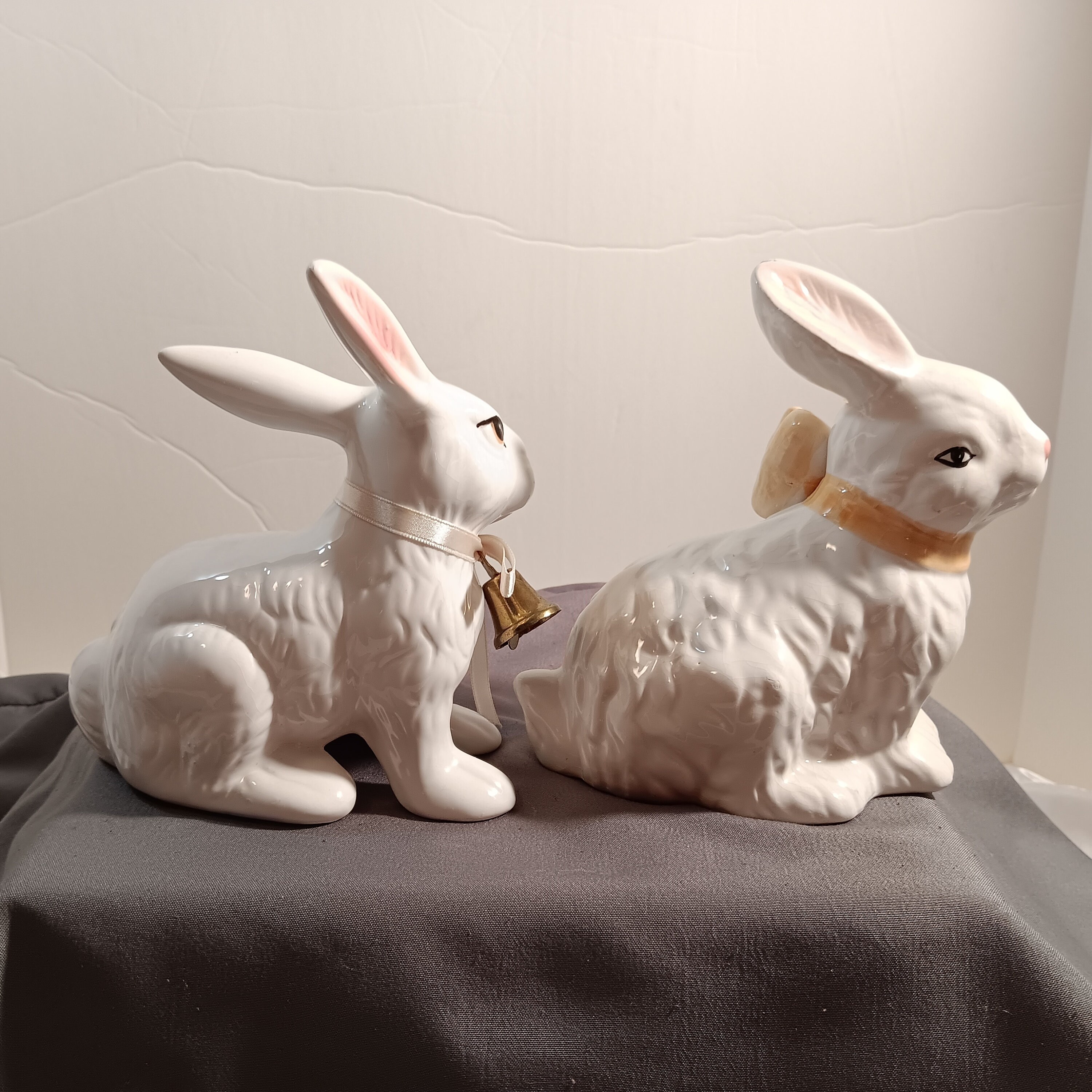 Set of 2 Vintage White Glazed Ceramic Bunny Rabbits Easter Collectibles ...