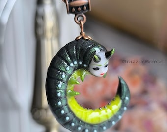 Caterpillar pendant Isopod Maggot Worm insect Butterfly pupa larva Beetle Woodlouse Arthropod Creepy doll Porcelain face Demon Skull shrimp