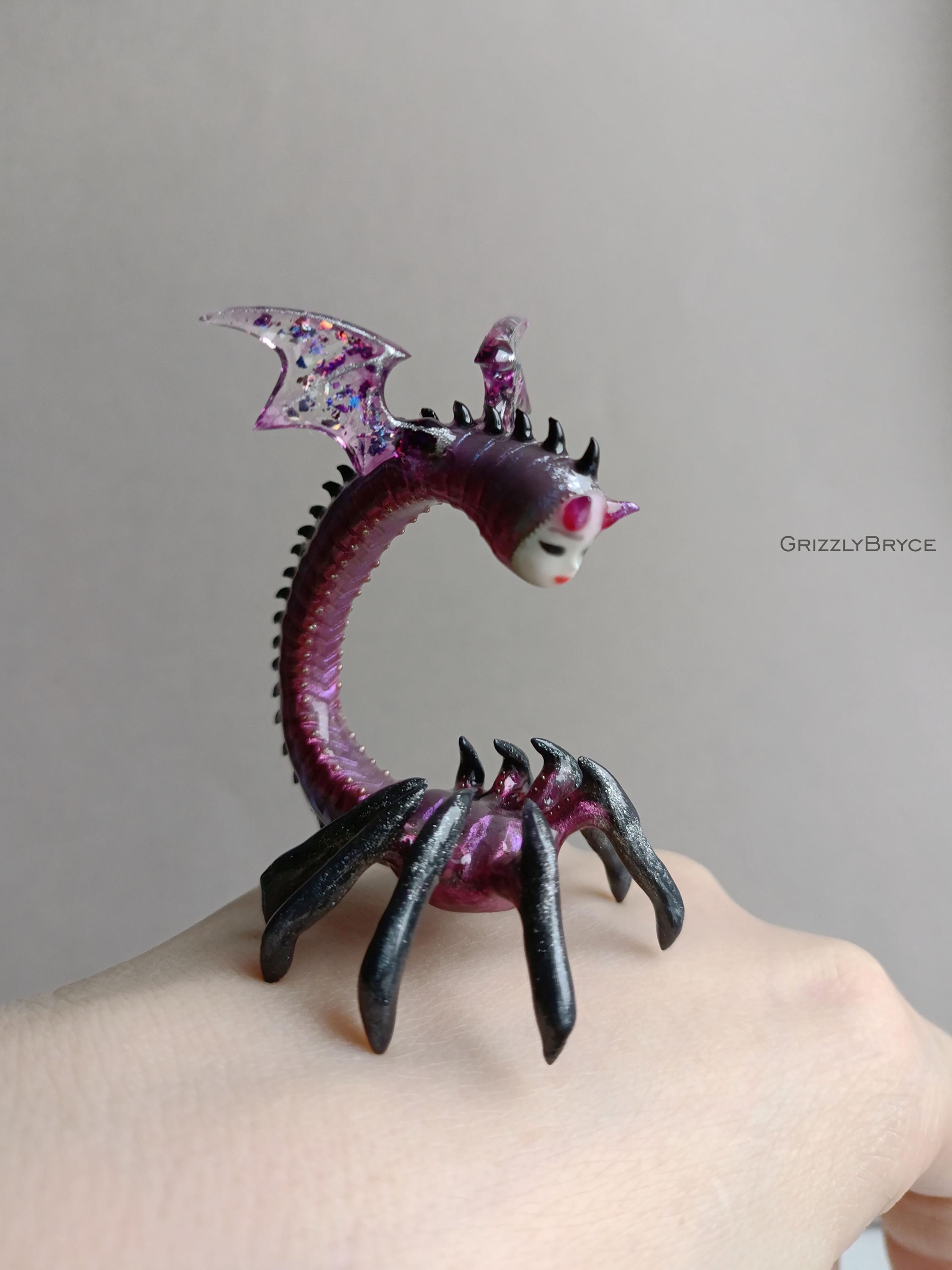 Caterpillar statuette Demon Totem figurine Maggot Monster Cute insect statue Animal Lover Cute beetle larva home decor