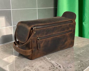 Vintage Leather Toiletry Bag, Spacious Travel Dopp Kit, Grooming Organizer (Large)