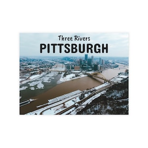 Frozen Pittsburgh - Pittsburgh Pennsylvania stadsgezicht skyline drie rivieren bergzicht winterlandschap kunstwerk briefkaart wenskaart