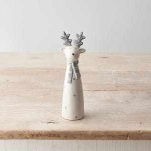 Reno gris punteado, 15 cm