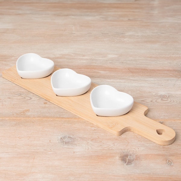 37.5cm Wooden Serving Tray with 3 Ceramic Heart Dishes - Elegant Tableware Set