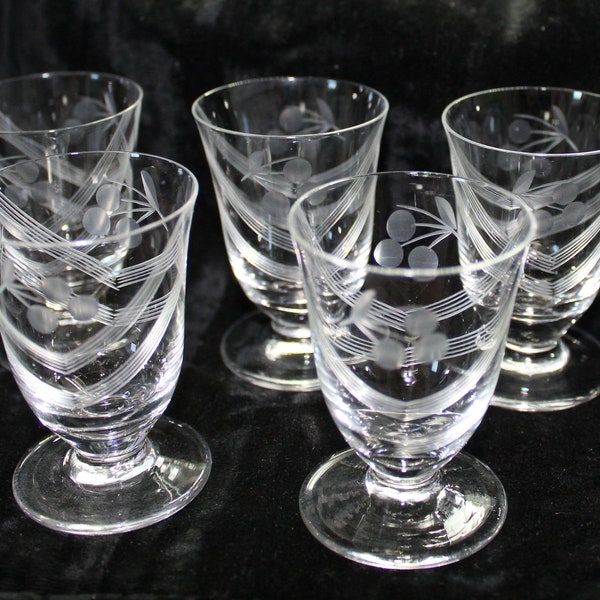 Ensemble de 5 Verres à Liqueur en Cristal gravés sur pied - Art Déco - 1920/1930 certifiés