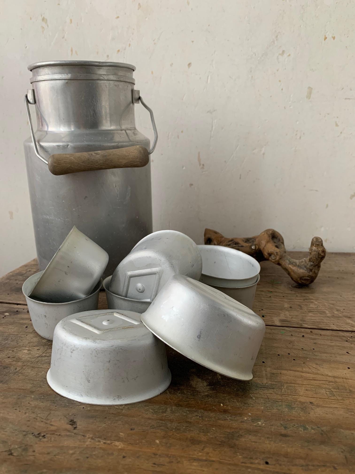 Yesland Lot de 6 moules à gâteau ronds antiadhésifs de 10,2 cm avec