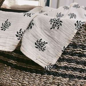 Maxi Swaddle in muslin and cotton gauze