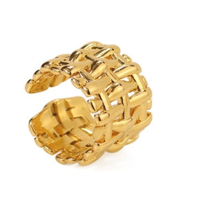 CHUNKY WOVEN RING