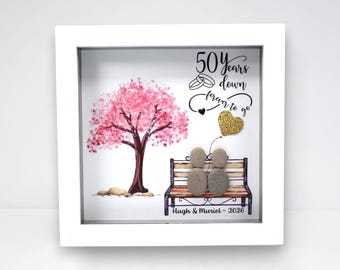 Personalised 50th Wedding Anniversary Pebble Art Frame: Golden Wedding Keepsake for Husband Wife Parents Friends Couple