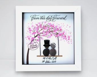 Cuadro personalizado de boda con piedras – Regalo enmarcado para la pareja – Recuerdo de boda hecho a mano para recién casados