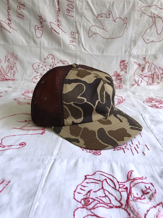 Vintage 80’s Camo Mesh Trucker Hat, Hunting Milita