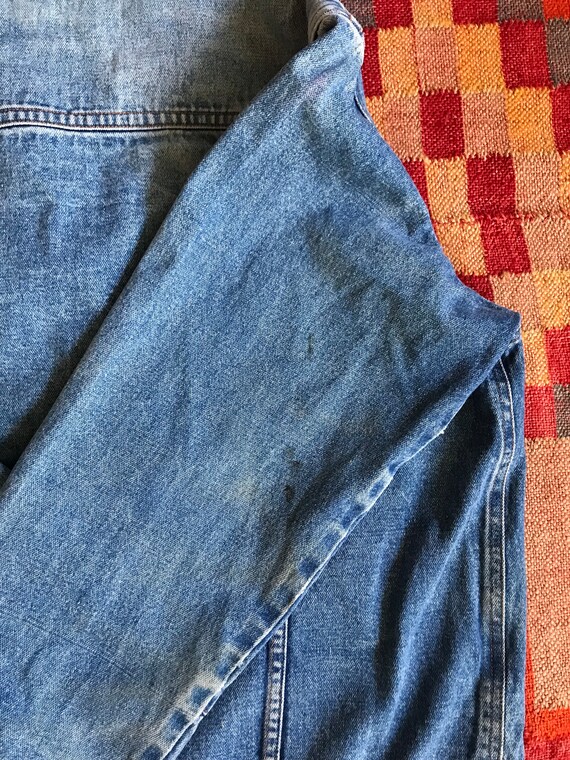 Vintage Thrashed Distressed Denim Jean Jacket - image 6