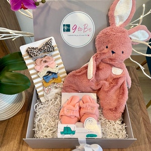 Gender reveal gift box