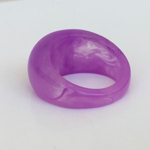 Summer Ring Size 7  (17 mm) Lucite Acrylic Plastic Ring Lavender Color Ring ,Violet , Purple  Color Statement Ring