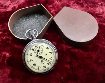 Vintage Soviet Stopwatch Mechanical Agat 4282 USSR. One-button. 15 Jewels. 1970th. Mechanical Chronometer USSR Sport. Vintage sport,