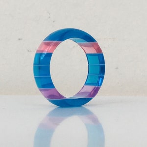 Summer Ring Size 8/8.5 (18.25 mm) Lucite Acrylic Plastic Ring , Statement Ring, Blue Transparent Layered Ring. Blue-Purple Lines Ring.