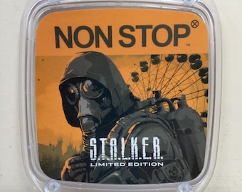 Bandeja de S.T.A.L.K.E.R. 2 Corazón de Chernóbil: soporte para bebidas energéticas, efectivo y monedas