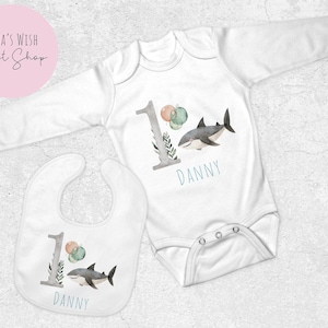 Erster Geburtstag Baby Bodysuit & Lätzchen-Set, personalisiertes Outfit zum 1