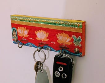 Handcfafted | Key Holder - Truck Art