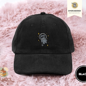 Gorro de mapache espacial, gorro de pana de mapache bordado, gorro de animal cósmico, gorro de pana vintage