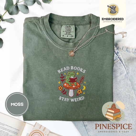 Read books stay weird tee, embroidered mushroom frog shirt, bookish cottagecore t-shirt, comfort colors 1717, cozy reader gift, frogcore tee