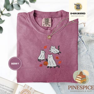 Ghost Cats Fall Shirt, Embroidered Halloween Tee, Cute Autumn Cat T-Shirt, Comfort Colors 1717, Spooky Fall Leaves Shirt, Cozy Cat Gift