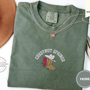 Cowboy Romance Reader Club T-shirt, Bookish Cowgirl Tee, Country Book Lover Shirt, Chestnut Springs Shirt, Bookish Gift For Her,elsie silver
