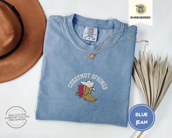 Cowboy Romance Reader Club T-shirt, Bookish Cowgirl Tee, Country Book Lover Shirt, Chestnut Springs Shirt, Bookish Gift For Her,elsie silver