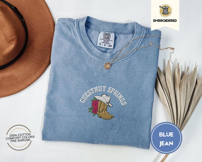 Cowboy Romance Reader Club T-shirt, Bookish Cowgirl Tee, Country Book Lover Shirt, Chestnut Springs Shirt, Bookish Gift For Her,elsie silver