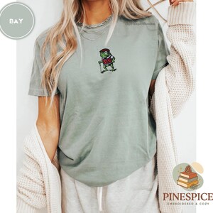 Golf Frog T-Shirt, Funny Embroidered Comfort Colors 1717, Cute Animal Golfer Tee, Whimsical Frog Shirt, Golf Lover Gift