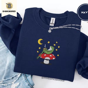 Mushroom frog sweatshirt, cozy cottagecore sweater, frog with coffee stars hoodie, whimsical frog pullover, Gildan 18000, frogcore gift