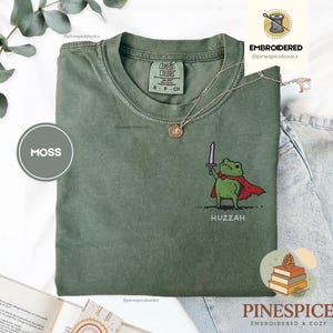 Huzzah Frog with Sword Tee, Embroidered Medieval Frog Shirt, Comfort Colors 1717, Funny DnD T-Shirt, Renaissance Faire Frog Gift