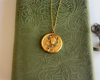 Rare Edwardian Portrait Locket Necklace – 10K Gemstone Gold Filled Photo Locket