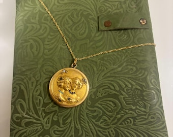 Rare Victorian Portrait Locket Necklace – Gemstone Gold Filled Photo Locket
