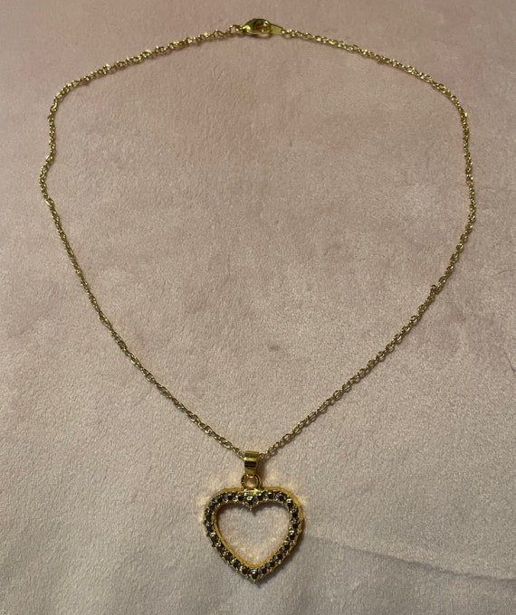 Gold tone and rhinestone heart necklace - image 1