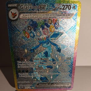 English Glaceon ex - 150/131 - SV Prismatic Evolutions - Textured - Perfect Gift for any Poke fan-NOT real just for show - Proxy NOT replica