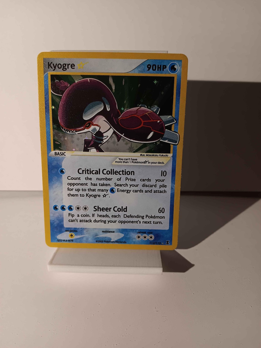 Kyogre Gold Star English 2005 - Perfect Gift for Poke Fans - NOT