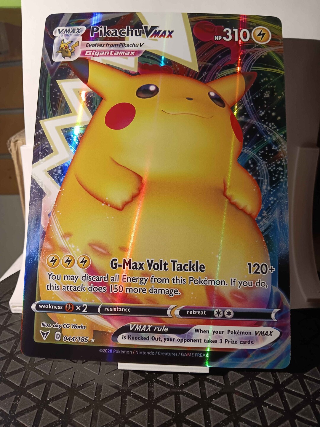 Pikachu VMAX - 044/185 SWSH04 Vivid Voltage - Full Art Jumbo