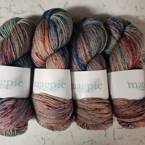 Magpie Swanky DK Merino Cashmere Nylon Yarn Fiber Society No. 20 | 115g 250yds