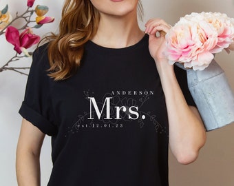Custom Mr and Mrs Shirt, Couple Shirt, Newlywed Shirt, Honeymoon Shirt, Wedding Shirt, Wife And Hubs Shirt, Just Married, Matching Couple