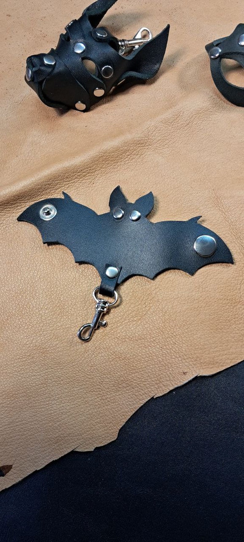 Keychain cat