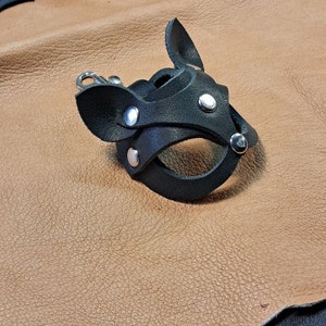 Pattern Leather Keychain cat