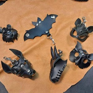 Leather Key Fob Template -  Pattern pdf key - Keychain collection of 6 stitching patterns leather craft PDF