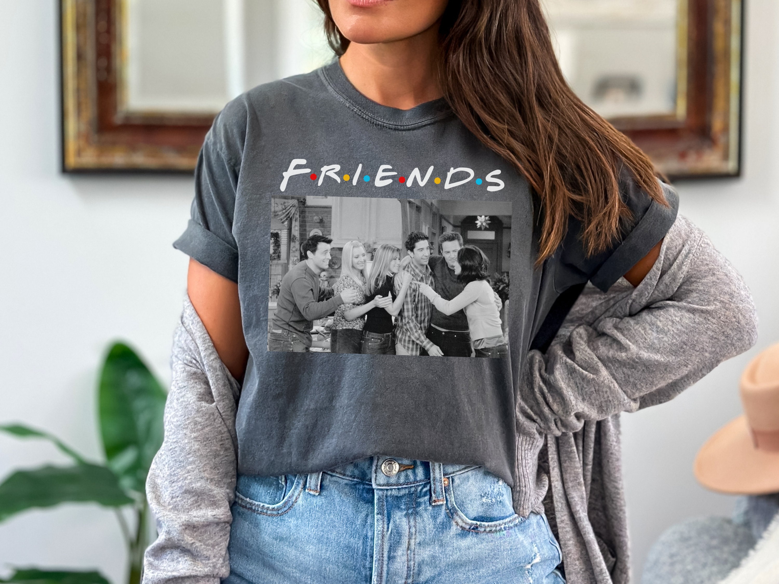 Vintage Friends Cast T-shirt - All Characters - Friends TV Show