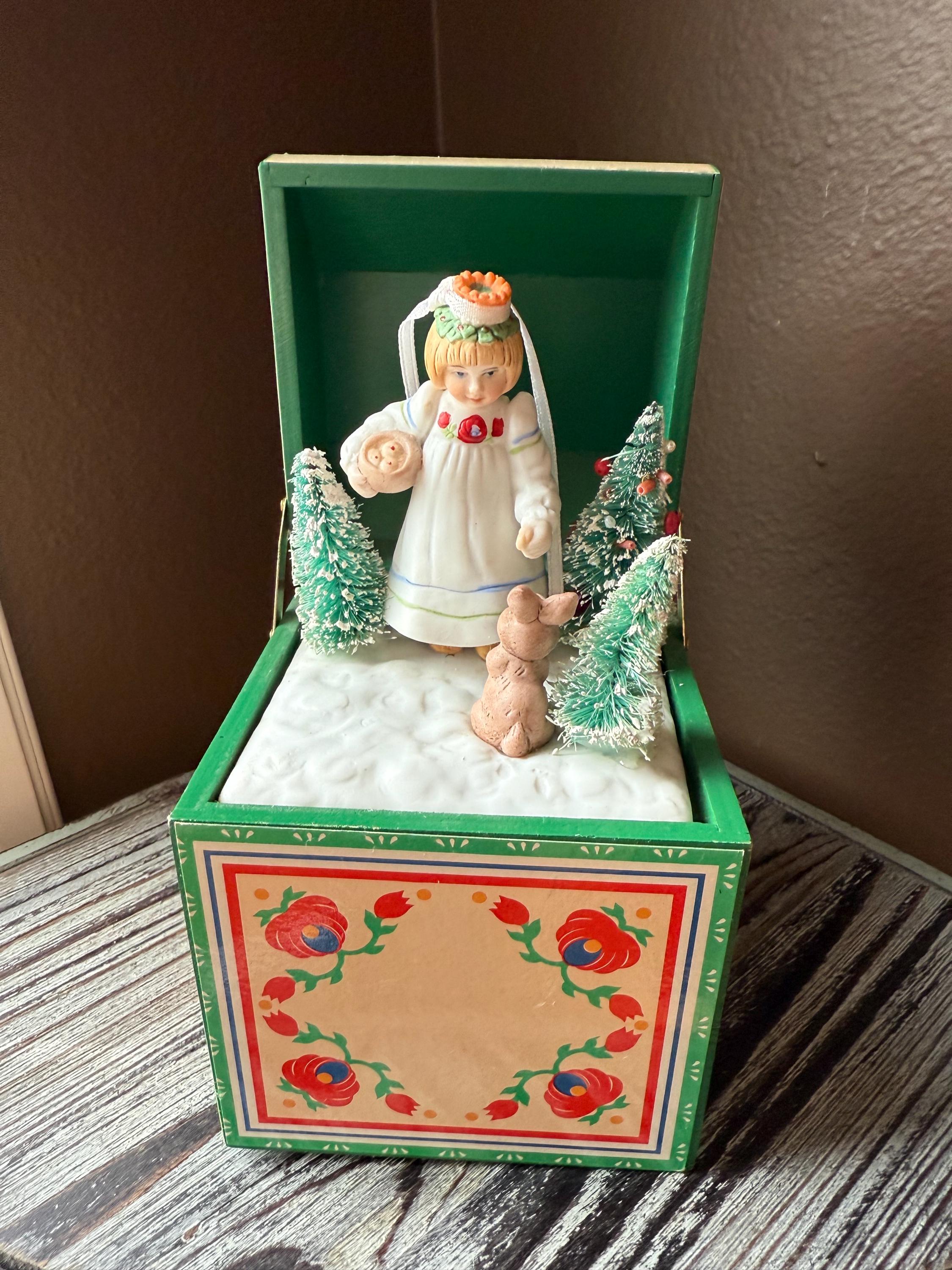 Vintage Enesco Christmas Music Box - Etsy