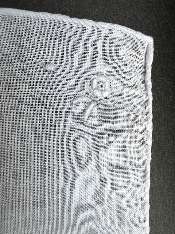 Vintage embroidered linen Handkerchief, Bridal Gi… - image 5