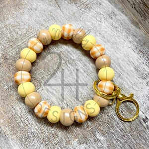 Orange Plaid and Yellow Key Ring Craft Kit / Keychain Wristlet / Silicone Beads / Beaded Wristlet / Beading Supplies