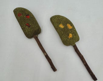 Timothy Hay Lollipop Treats for rabbits (2pcs). Bunny Treat,  Hamster Treat, Guinea Pig Treat, Gerbil Treat and Small Pet