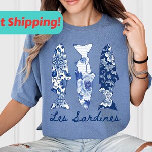Chinoiserie Sardine Fish T-shirt, Sardines Graphic Tee, Fisherman Aesthetic Coastal Tee, Seafood Lover Gift, Comfort Colors Sardines Shirt