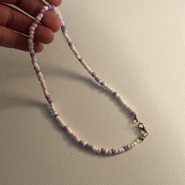 FeelGood by Abbi white, pink, and purple glass sead bead necklace